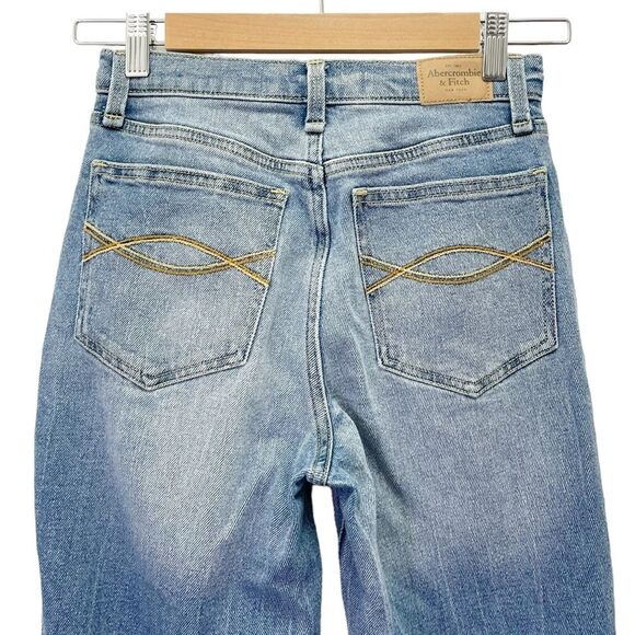 Abercrombie & Fitch A&F Mom Jean Button Fly Crop Medium Wash Raw Hem Size 25 | 0 - Picture 5 of 10